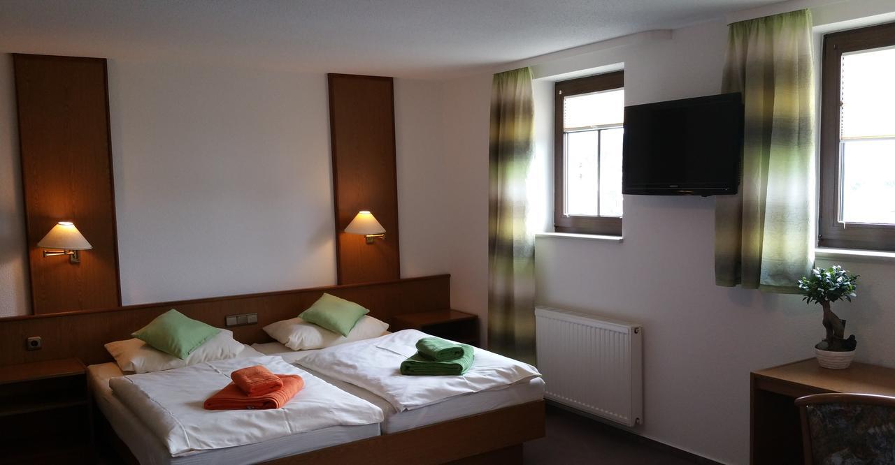 Hotel Am Markt Ehrenfriedersdorf Esterno foto
